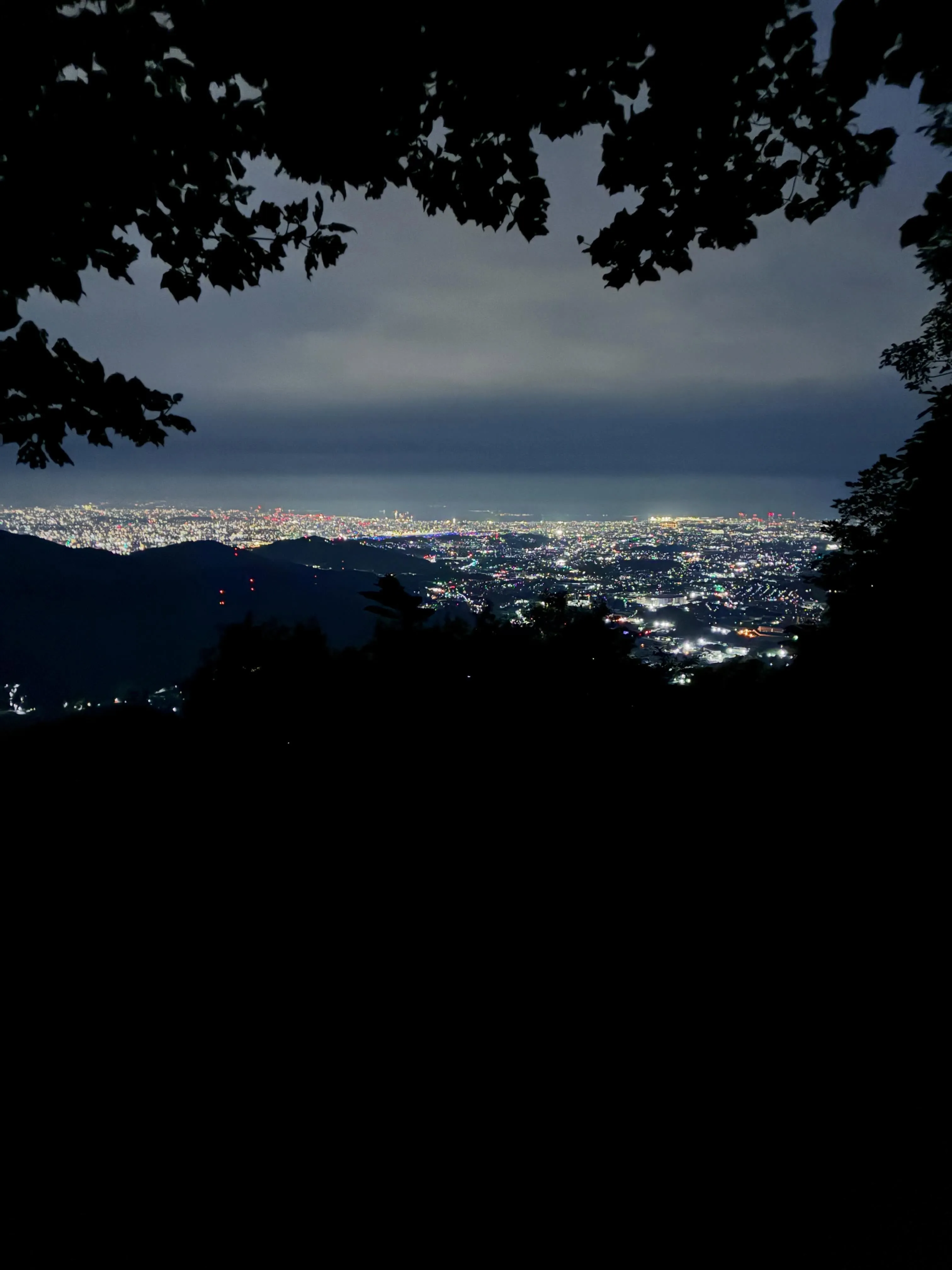 「筑紫野市で整体をお探しの方へ|宝満山の景色⛰️