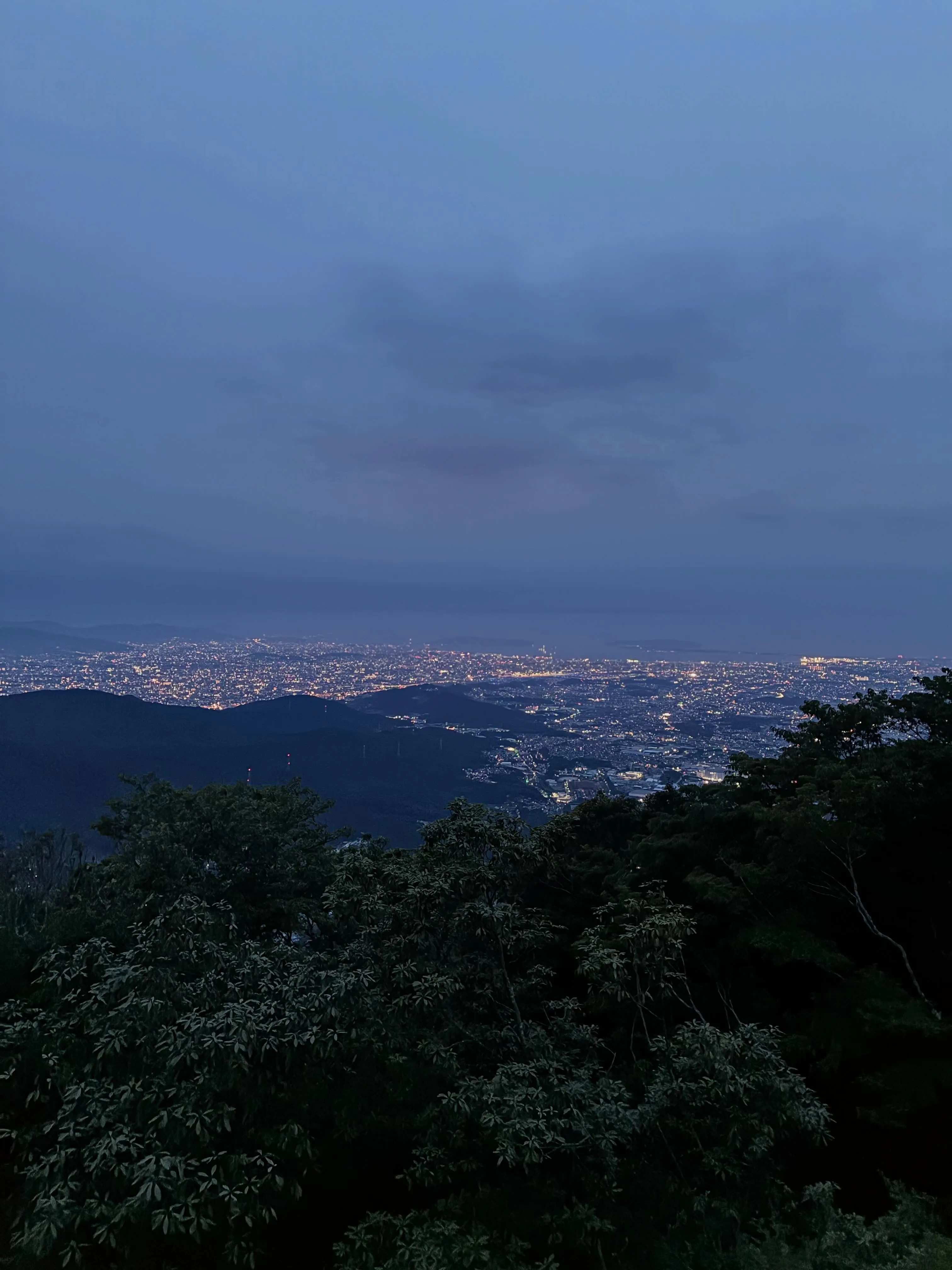 「筑紫野市で整体をお探しの方へ|宝満山の景色⛰️